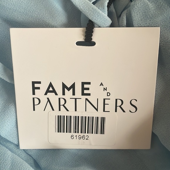 Fame and partners light blue dress size US 4 - Picture 4 of 4